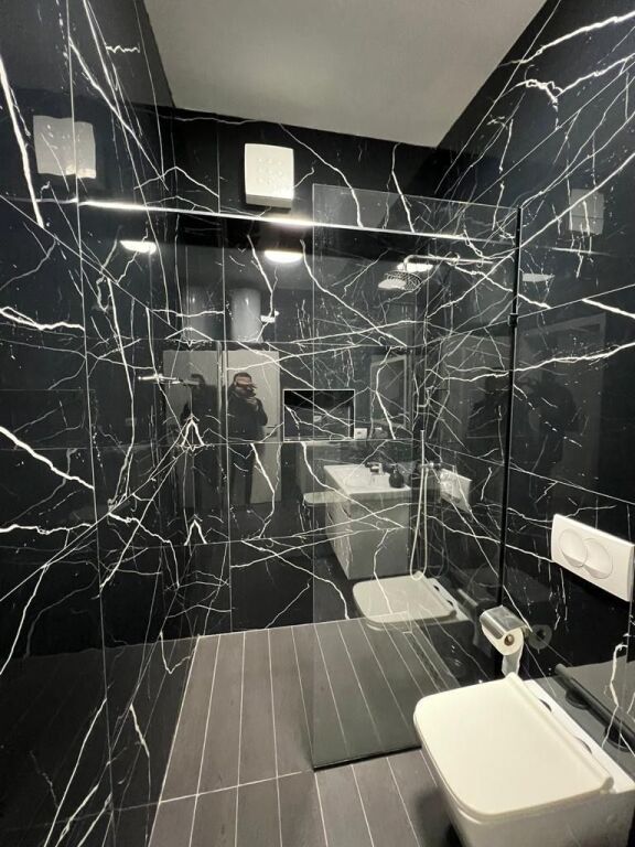 Apartament 2+1 per qira te Liqeni i Thate