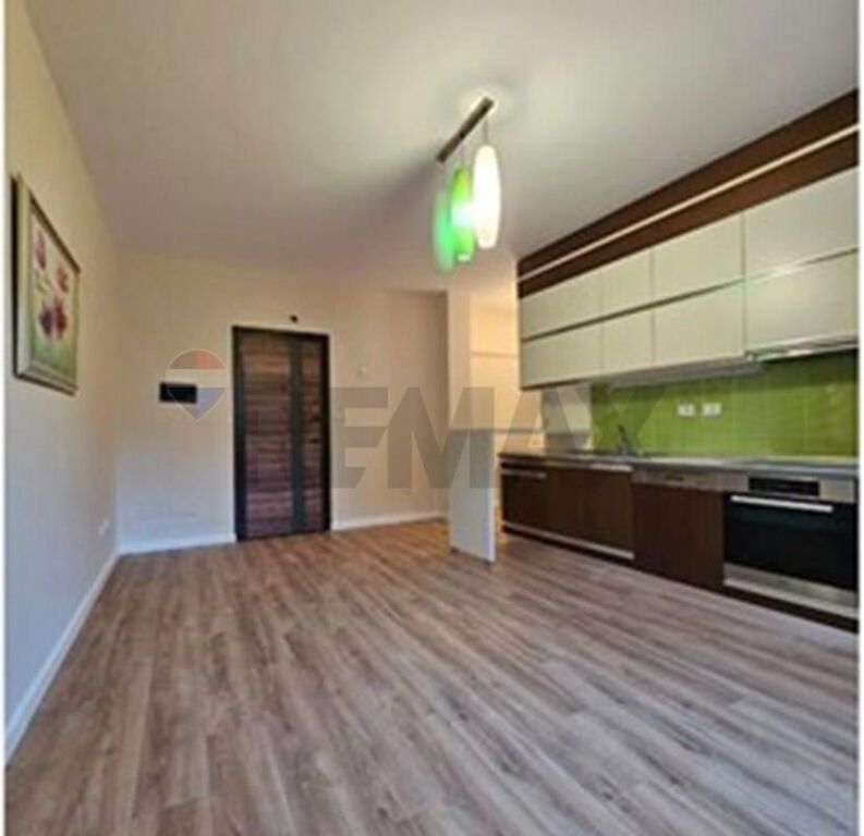 Apartment 1+1 for sale at Mine Peza