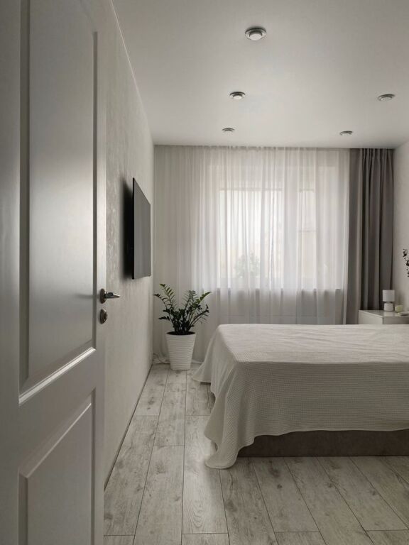 Myslym Shyri, apartment 1+1 for rent.