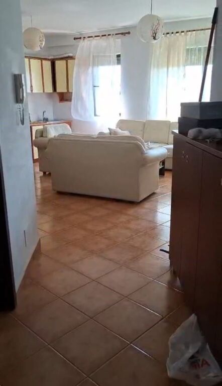 Rent | Apartament 1 + 1 | Fresku | 300 €/month