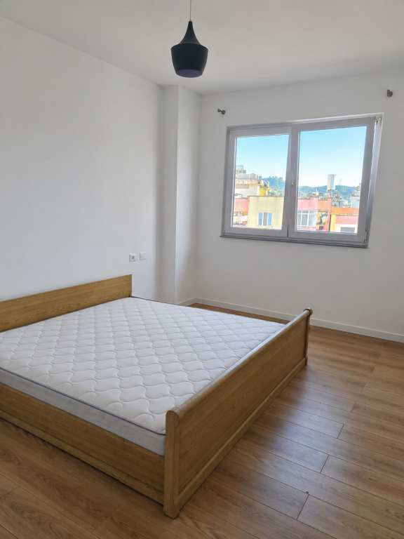 Jepet me qira apartament 2+1 ne Astir, 60,000 leke