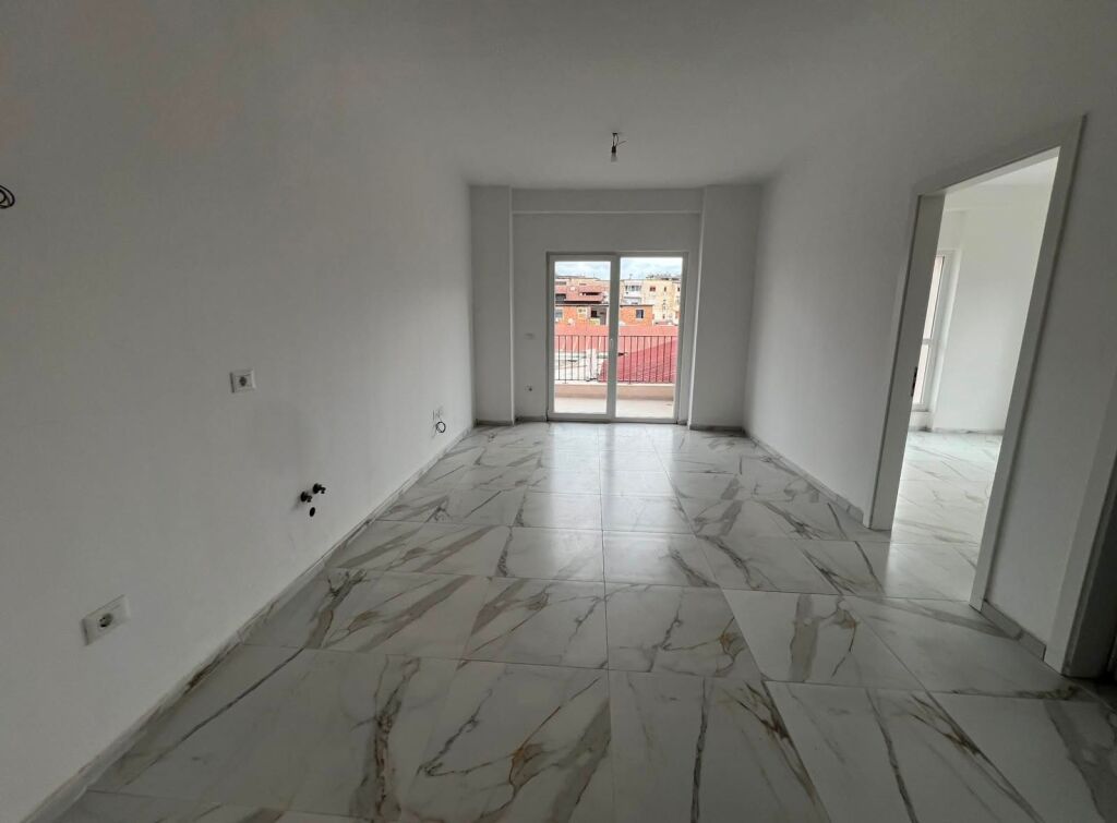 APARTAMENT ME QIRA – KOMPLEKSI AURA | RR. DRITAN HOXHA