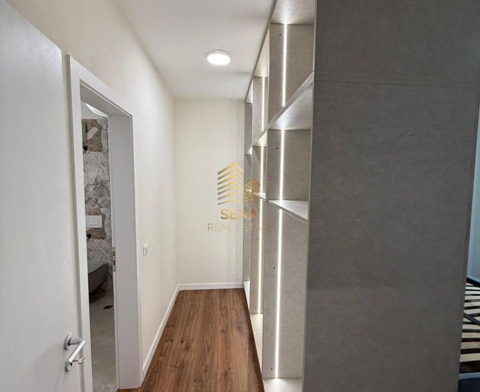 Shitet, Apartament 3+1+2+D+Verande, Rezidenca Kodra e Diellit II, 330.000 Euro