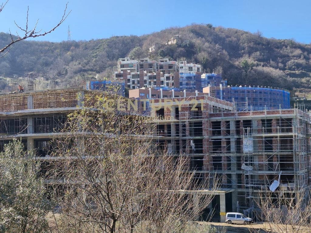 Apartament 2+1+2 për shitje tek Residenca Kodra e Diellit 2! 211,200 €