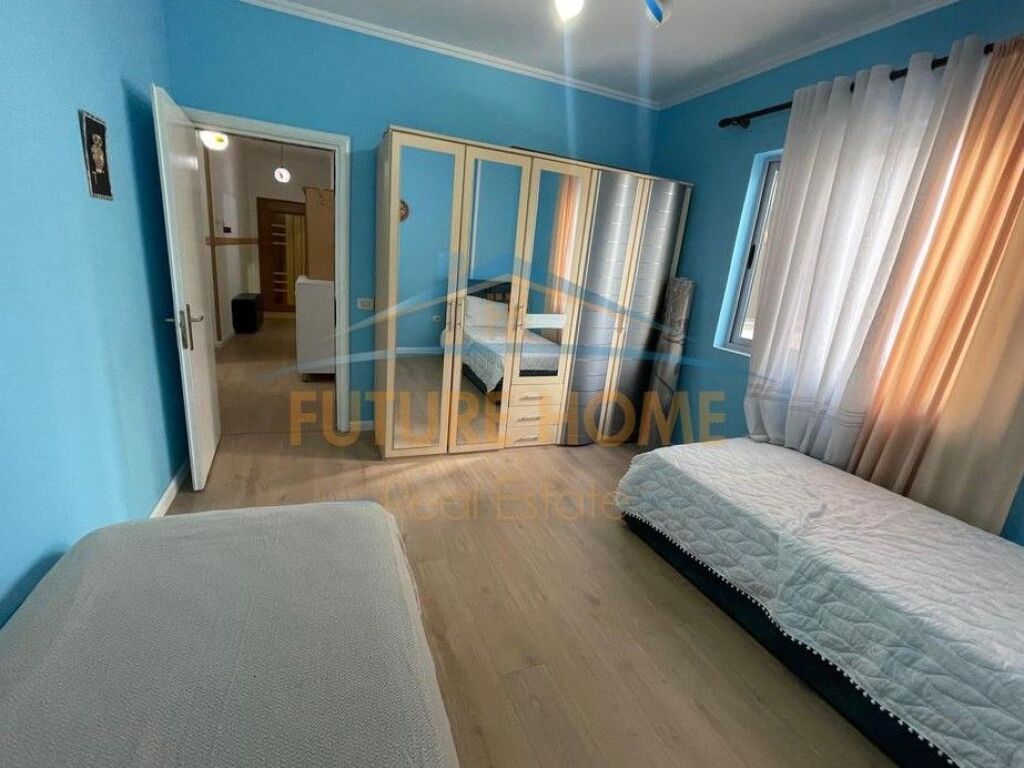 Shitet, Apartament 2+1+2, Kodra Diellit, Tiranë.