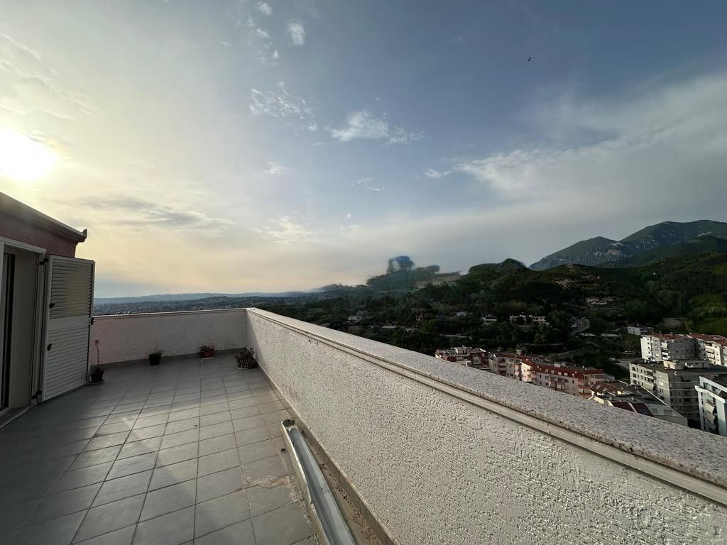 SHITET APARTAMENT 2+1 NE FRESK 150,000 €