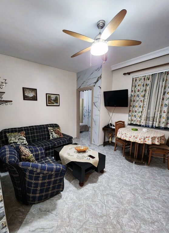 Affitto | 2 Apartamente 2 + 1 dhe 1+1| 21 Dhjetori | 1000 €/mese