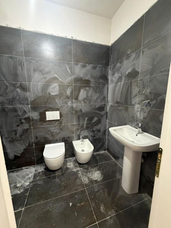 Shesim Apartament 3+1+2 Bega Komune Parisit