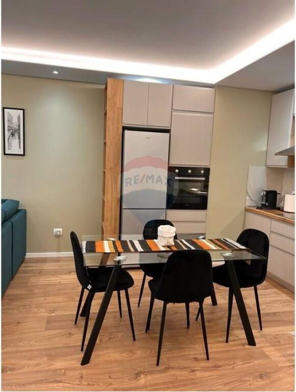 Apartment for rent offered near the Artistic High School, at Rrugica e Sales, Rruga e Elbasanit.