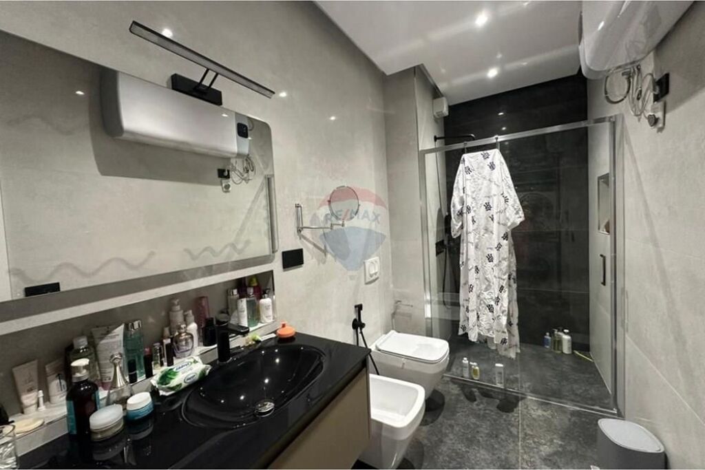 Apartment 2+1+2 for rent at Shallvaret