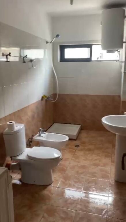 Apartament 2+1 me qera prane Square 21