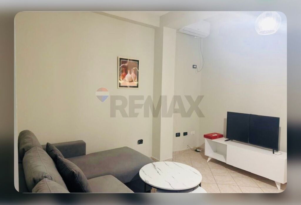 Apartment 1+1 Kavaja Street
