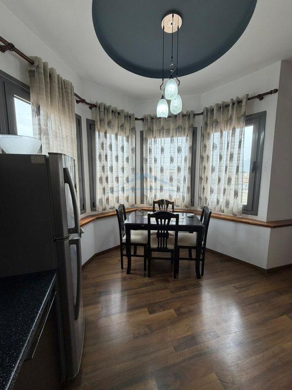 Qera , Apartament 2+1 , Pazari i Ri , Tirane