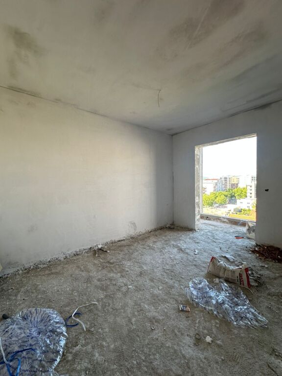 Apartament ne shitje 1+1