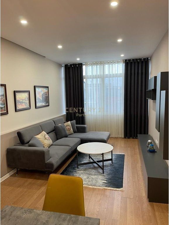 🏢 VENDESI APPARTAMENTO 2+1 + POSTO AUTO PRESSO GOLDEN PARK, VIA KAVAJËS, TIRANA. ACQUISTO CON CREDITO!