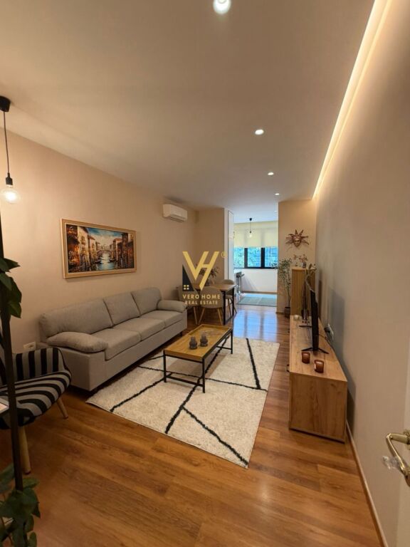 AFFITTASI APPARTAMENTO 2+1 A BLLOKU 1.300 EURO