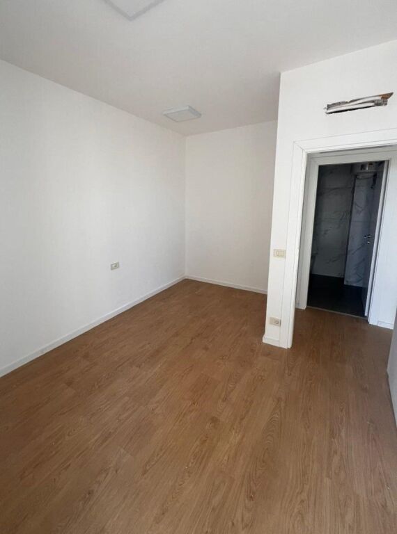 Office space for rent 1+1 – Golden Tower, Mine Peza
