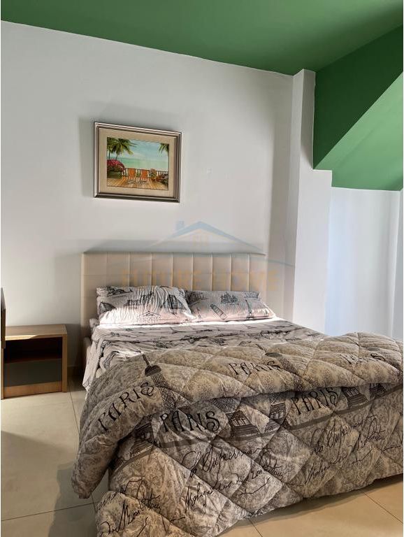 Qera, Apartament 1+1+Post parkimi, Rruga e Dibrës, Tiranë. 500 €