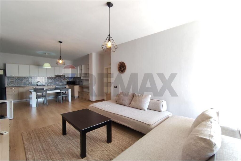 Apartament - Për Shitje - Rruga Bill Klinton, Tiranë(ID: 530201003-705)
