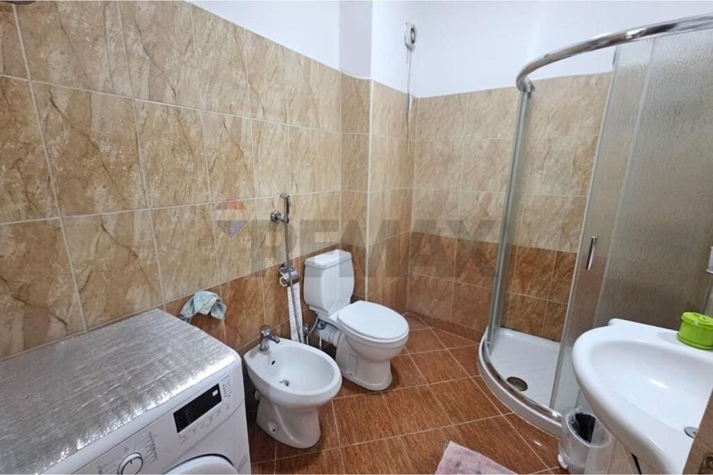 Shitet Apartament 2+1 në Fresk