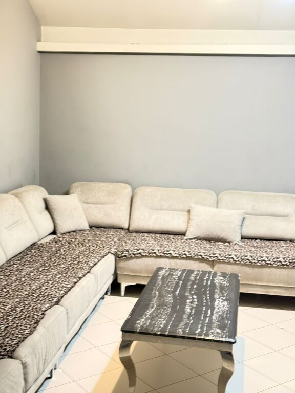 Rent | Apartament 1 + 1 | Shkolla Bashkuar | 400 €/month