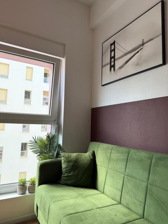 For Rent: 1+1 📍Ali Demi (Kadiu Residence) - Furnished by an Architect ⚜️ - 42,000 Lekë/Month - Area 60m² - 6th Floor || Brand New, Never Previously Lived In ✨️