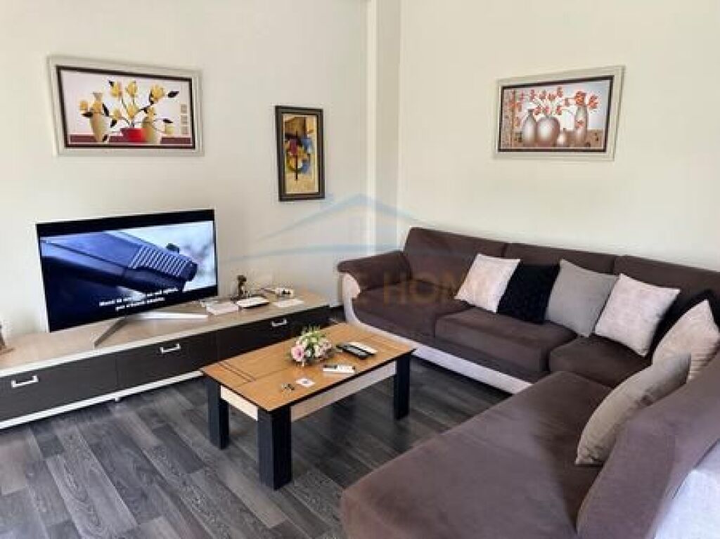 For sale, Duplex 4+1+2+Yard, Lura 2, Lalëz Bay.