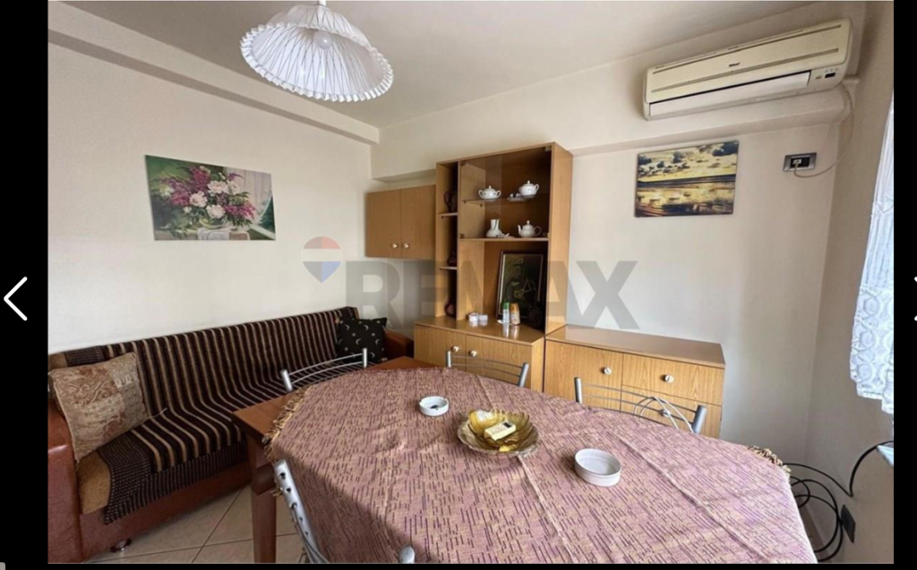 Apartament per qera 1+1 tek Rruga e Durresit