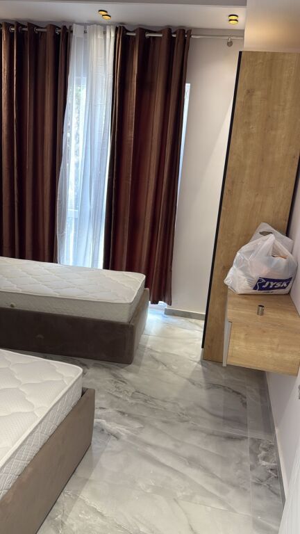 APARTAMENT 2+1 PER SHITJE TEK MALI I ROBIT