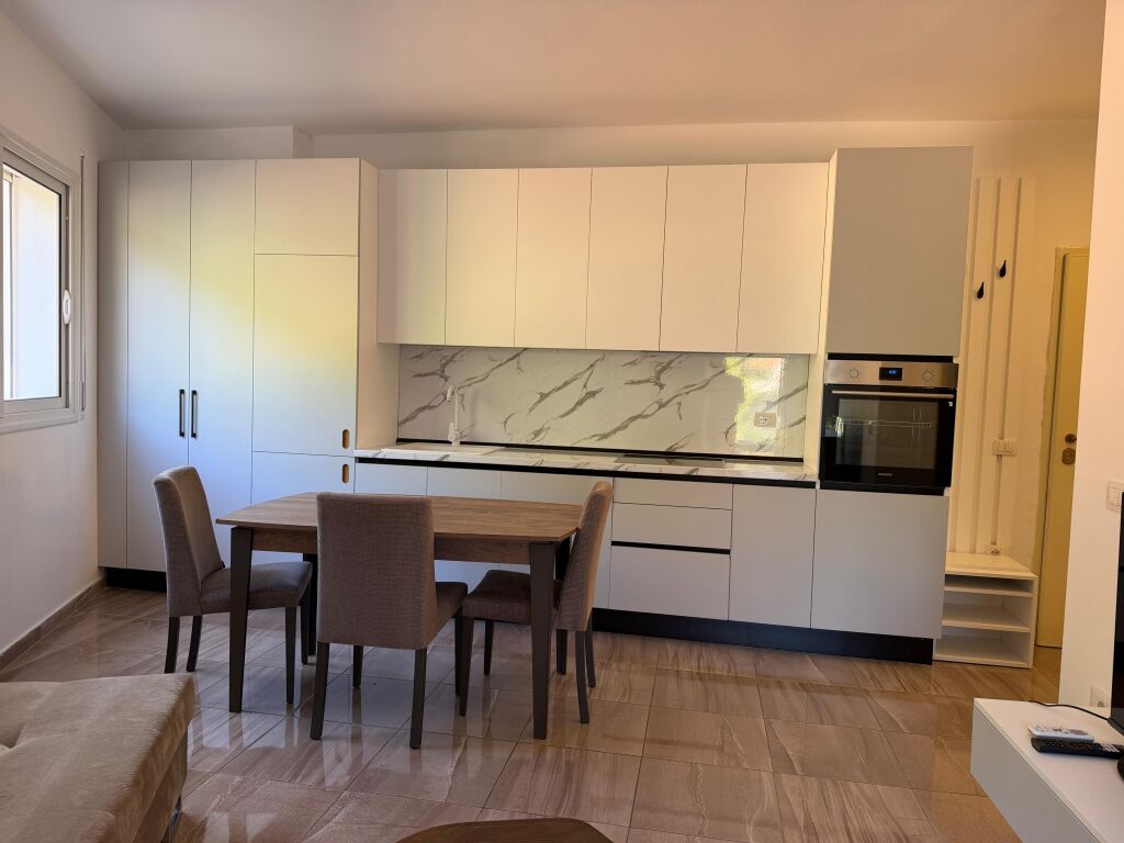 Apartament Studio me Qira Afatgjatë, Vlorë