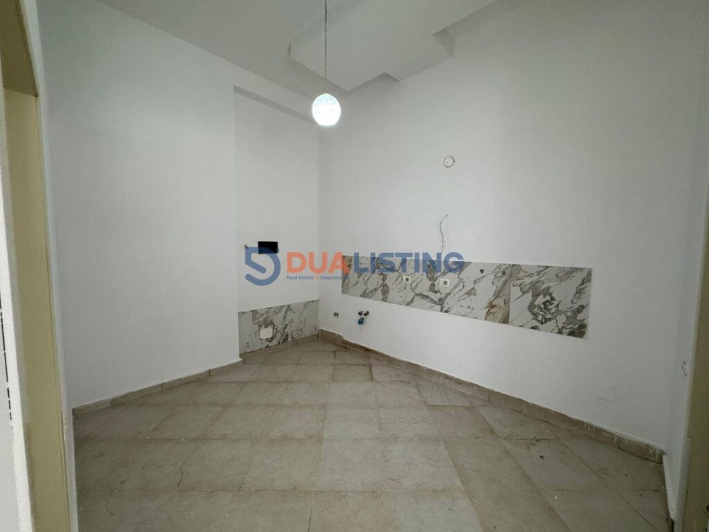 BUSINESS PREMISES FOR SALE IN ASTIR!