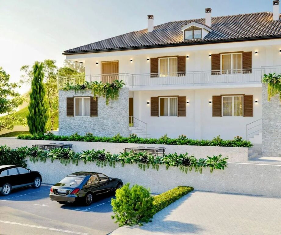🏕️Two-storey villa for sale with lake view in Pogradec🔥