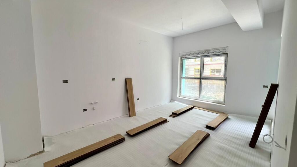 🚨SHITET Okazion i Rralle🚨: 1+1📍Ali Dem (Rez.Kadiu) - 🔥Vetem 1450€/m²🔥 - 89,000€ - Sp.61m² - Dorezohet Qershor 2026 || Pagese me Keste