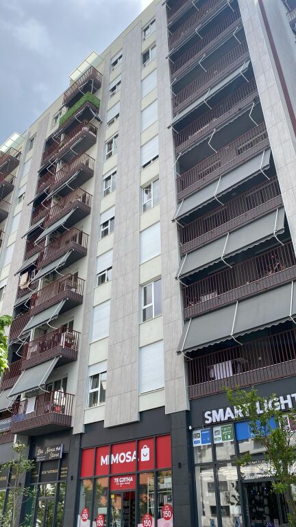 🏡 Shitet apartament 1+1