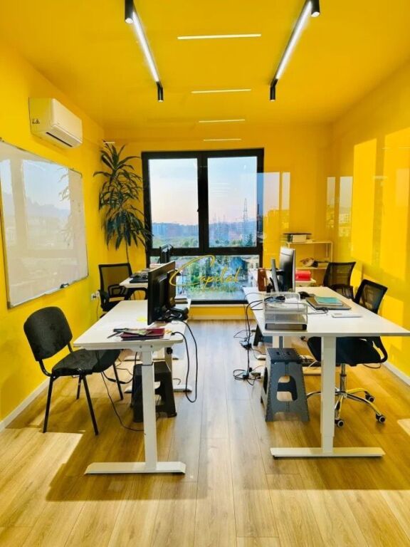 OFFICE FOR RENT 220 M2 NEW BOULEVARD 1,700 EURO