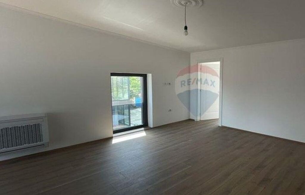 3-storey villa offered for sale in Kombinat  ID: 530361014-46