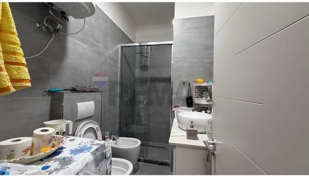IN VENDITA, APPARTAMENTO 1+1, FRESKU, TIRANA