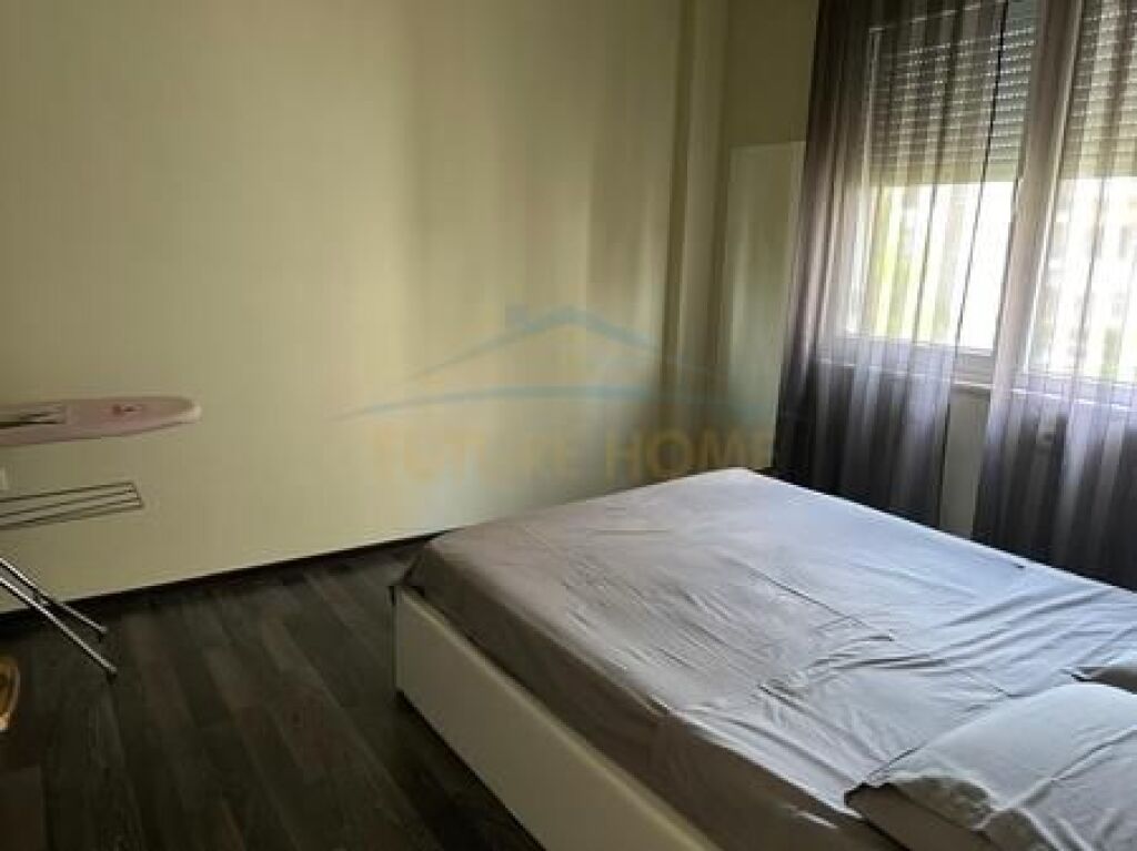 For sale, Duplex 4+1+2+Yard, Lura 2, Lalëz Bay.