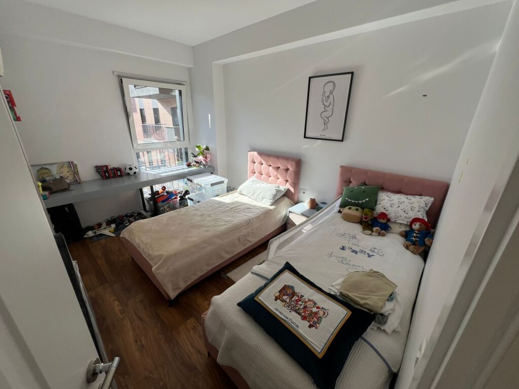 APARTAMENT 2+1+2 ME QERA, PARKU OLIMPIK