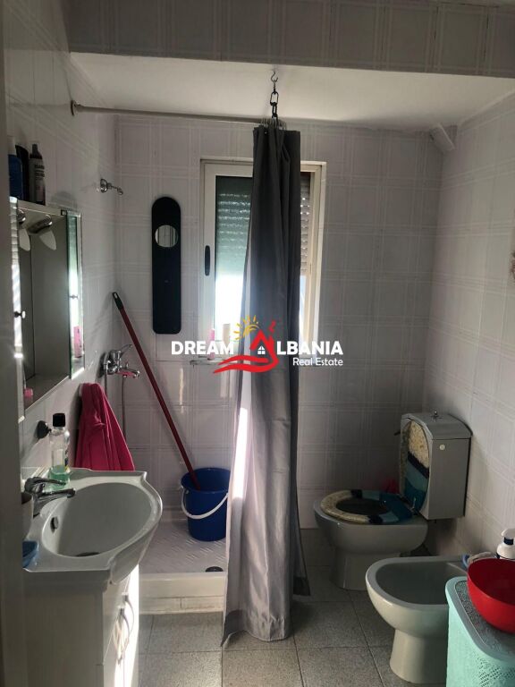 Apartament 1+1 me qera ne Rrugen Kongresi I Manastirit ne Tirane (ID 4219346)