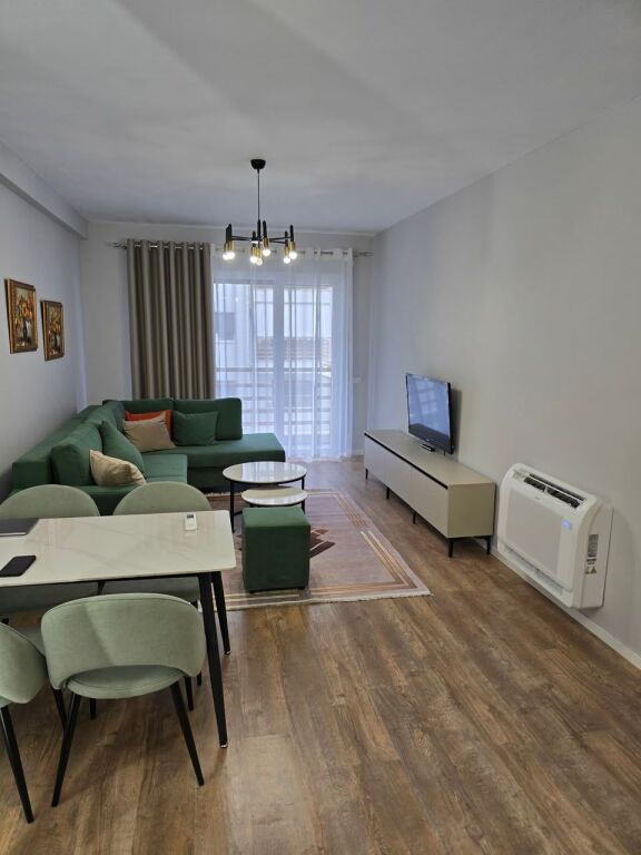 JEPET APARTAMENT 1+1 ME QERA – ZOGU I ZI, TIRANË