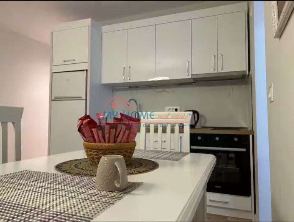Apartament 1+1 me qera Bulevardi Zogu i I Tirane