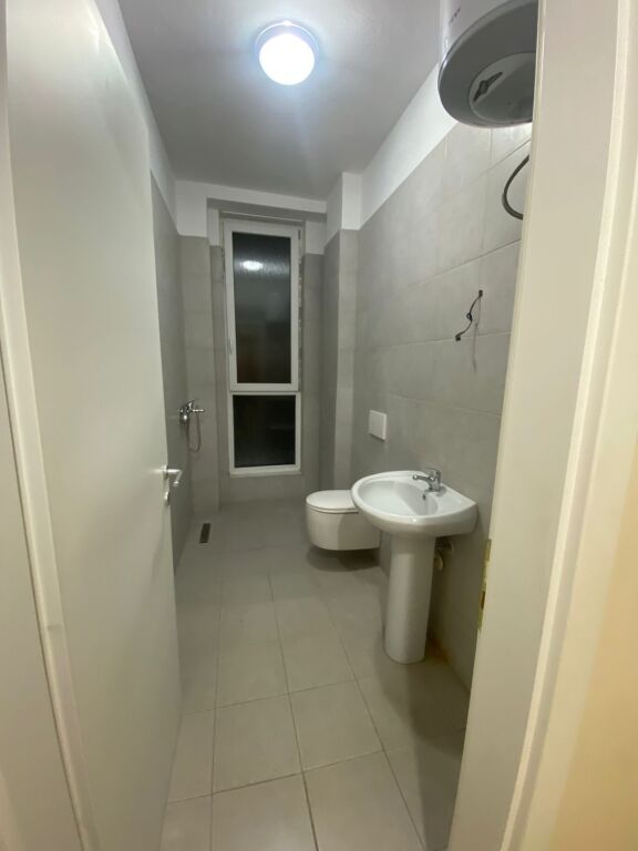 Affitto, Appartamento 2+1+2, Via Jordan Misja, Tirana. Empire67069