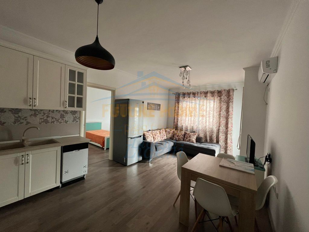 In vendita, Appartamento 2+1, Nuovo Anello, Tirana.