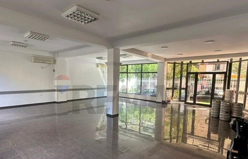 Commercial Space for Rent in Xhamllik  ID: 530281030-1000