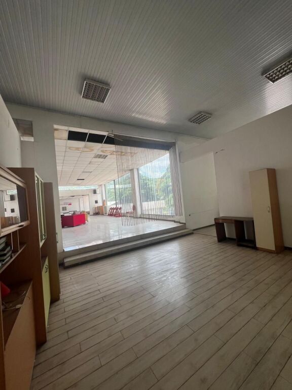 BUSINESS PREMISES FOR RENT 750M2 MISTO MAME