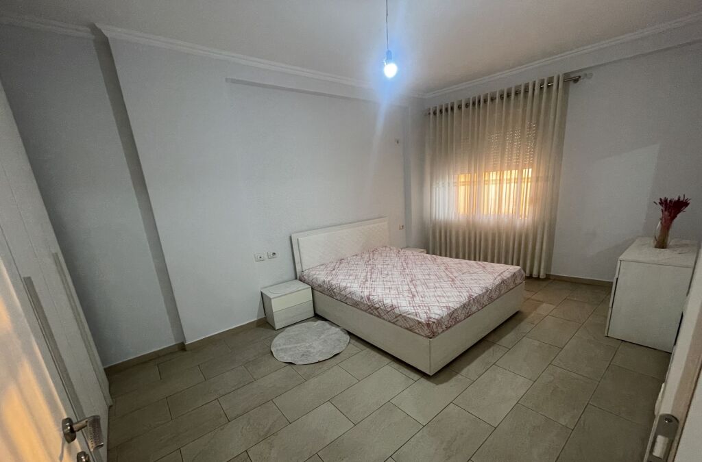 Affitto | Appartamento 2 + 1 | Astir | 500 €/mese