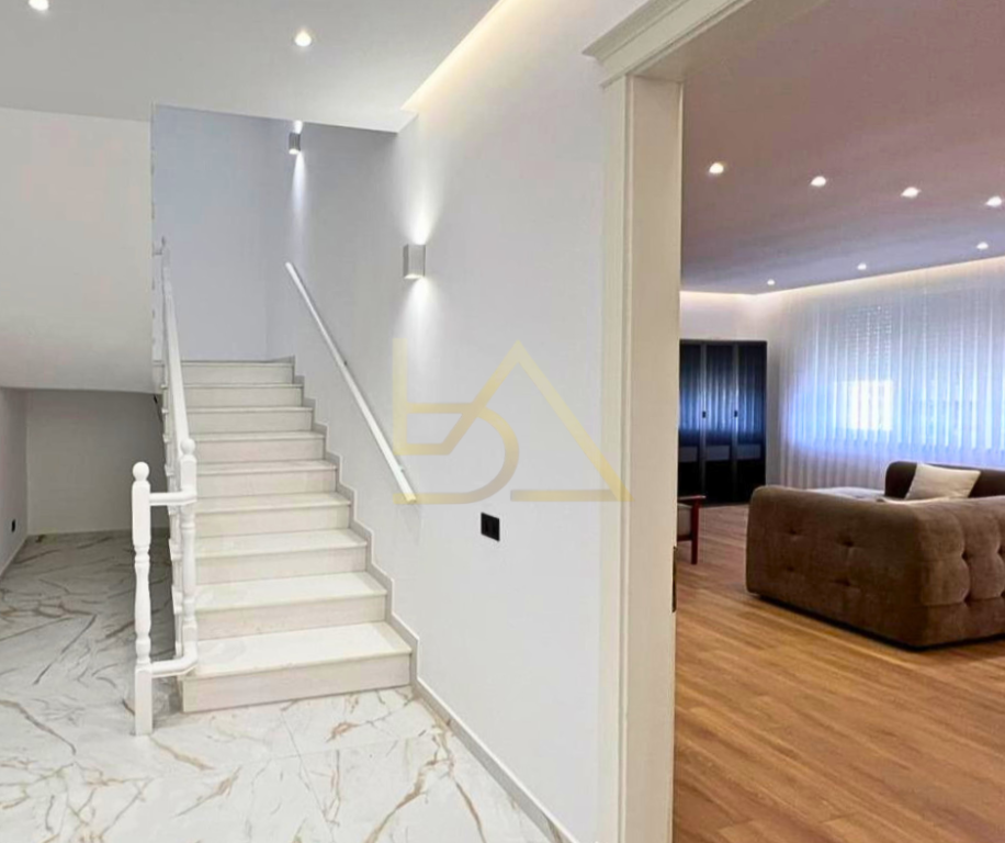 3-Storey Villa for Sale – Lundër, Tirana