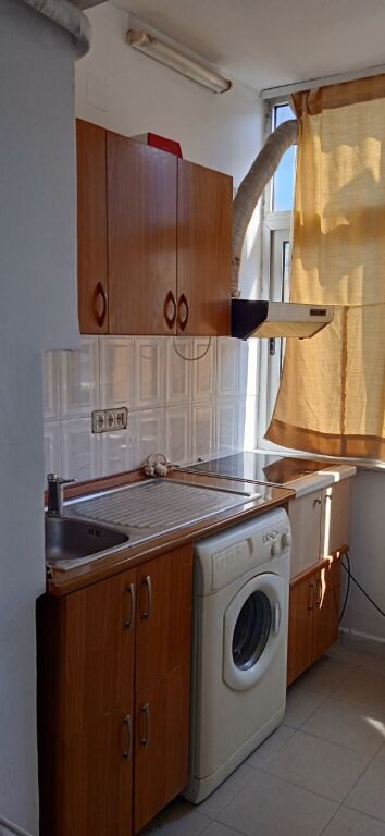 Qera | Garsoniere | Bulevardi Zogu i Parë | 350 €/muaj