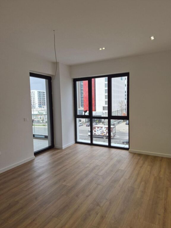 OFFICE FOR RENT 65M2 FORMER CUSTOMS 55,000 LEKE FH-73961